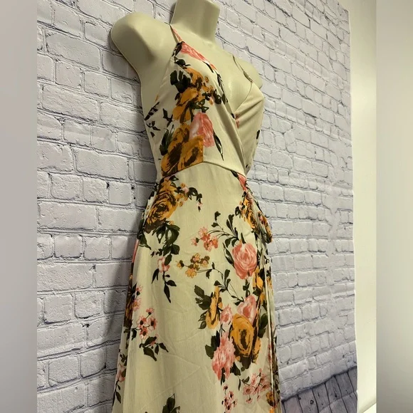 Vici Floral Wrap Maxi Dress Women’s Size Small NWOT - Picture 3 of 9